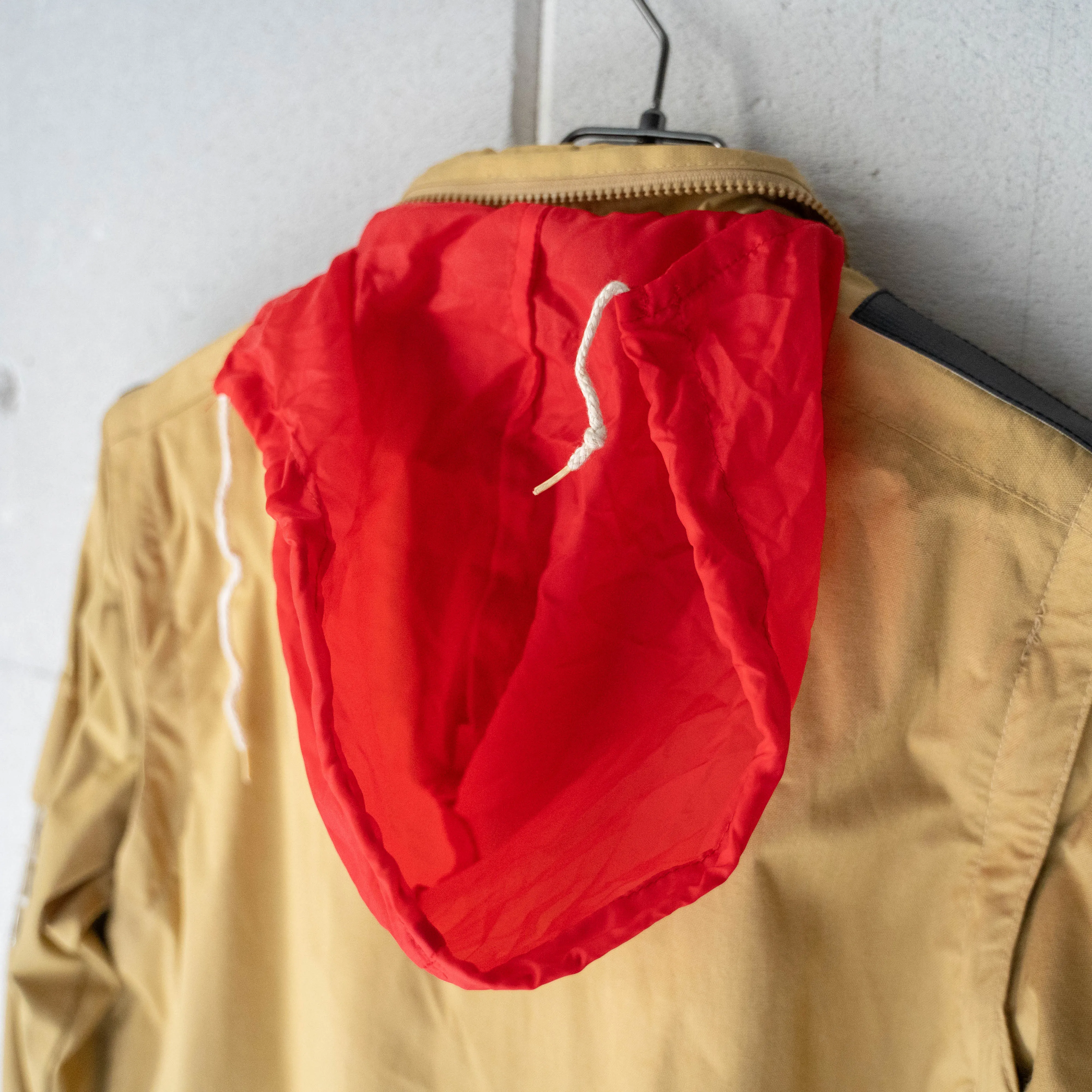 1980-90s Italy? mustard color rayon detachable fishing jacket