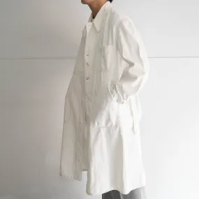 around 1960s France white color cotton twill work coat 'with belt'