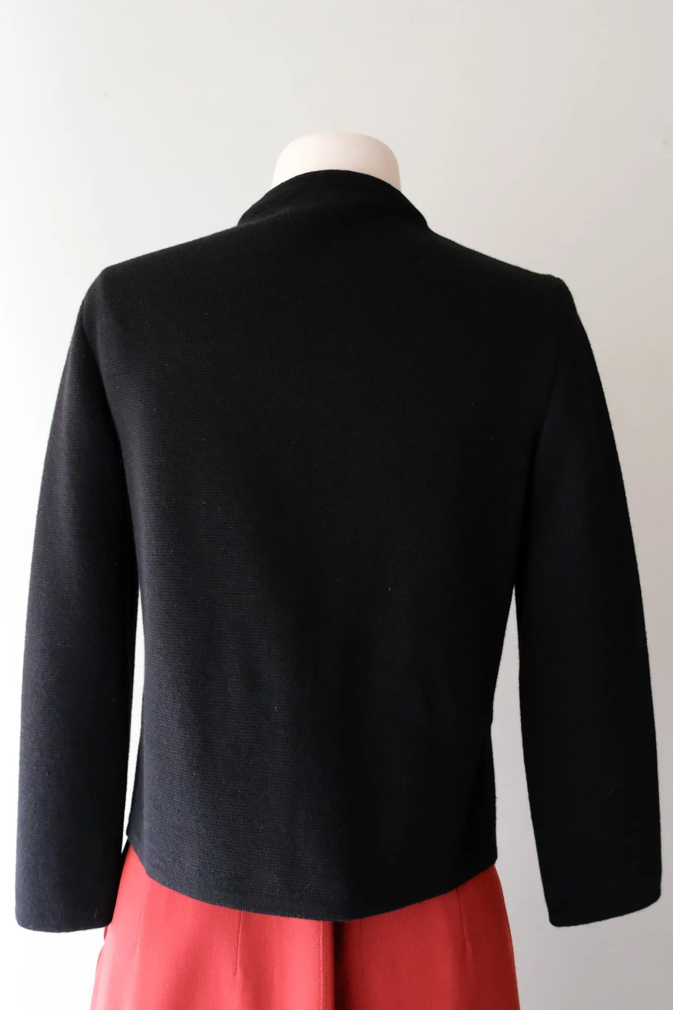 Chic 1960's Made in Italy Black Wool Knit Ribbon Cropped Jacket / Sz M
