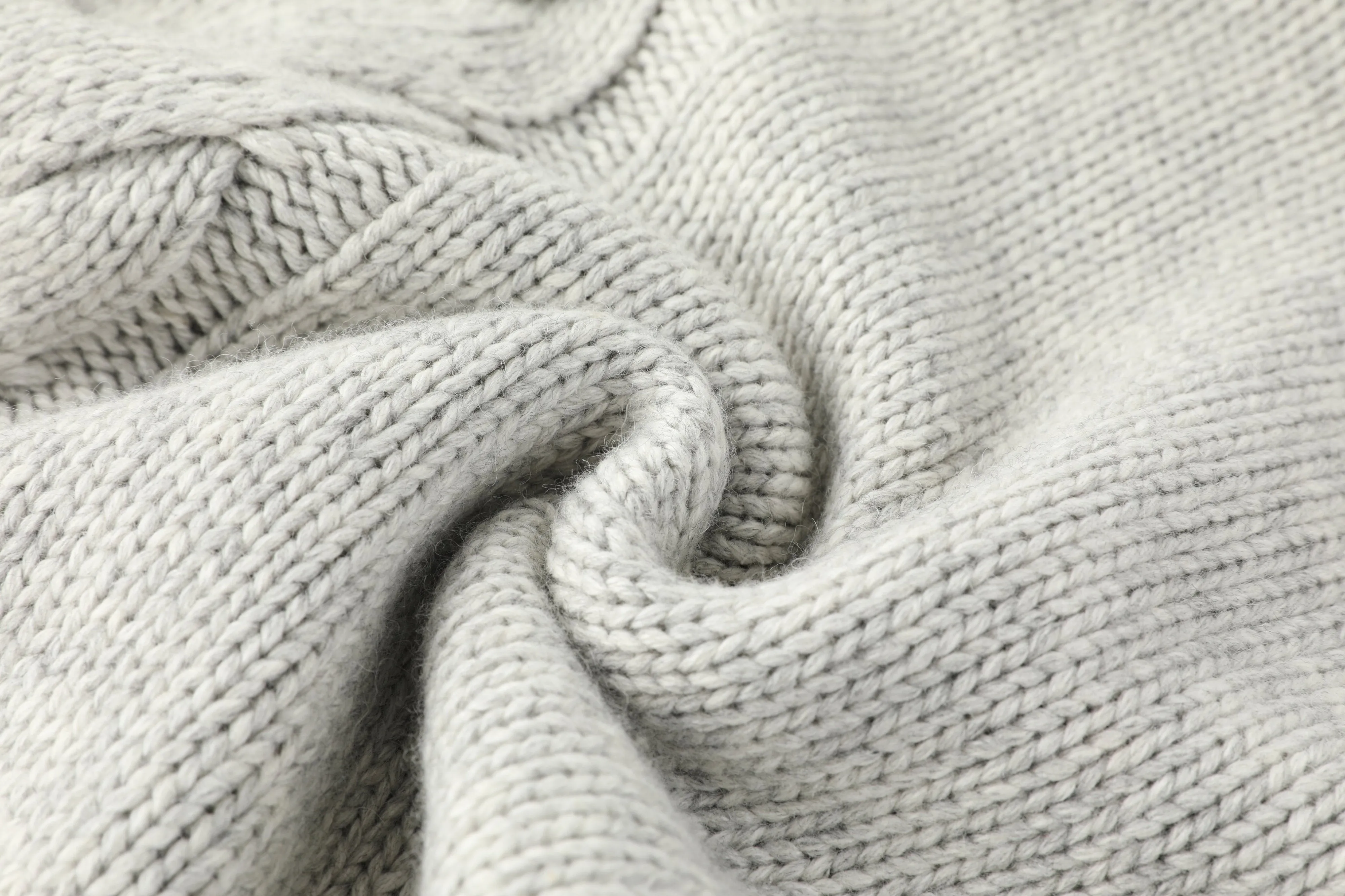 Cicilia Wool Blend Turtleneck Sweater in Grey