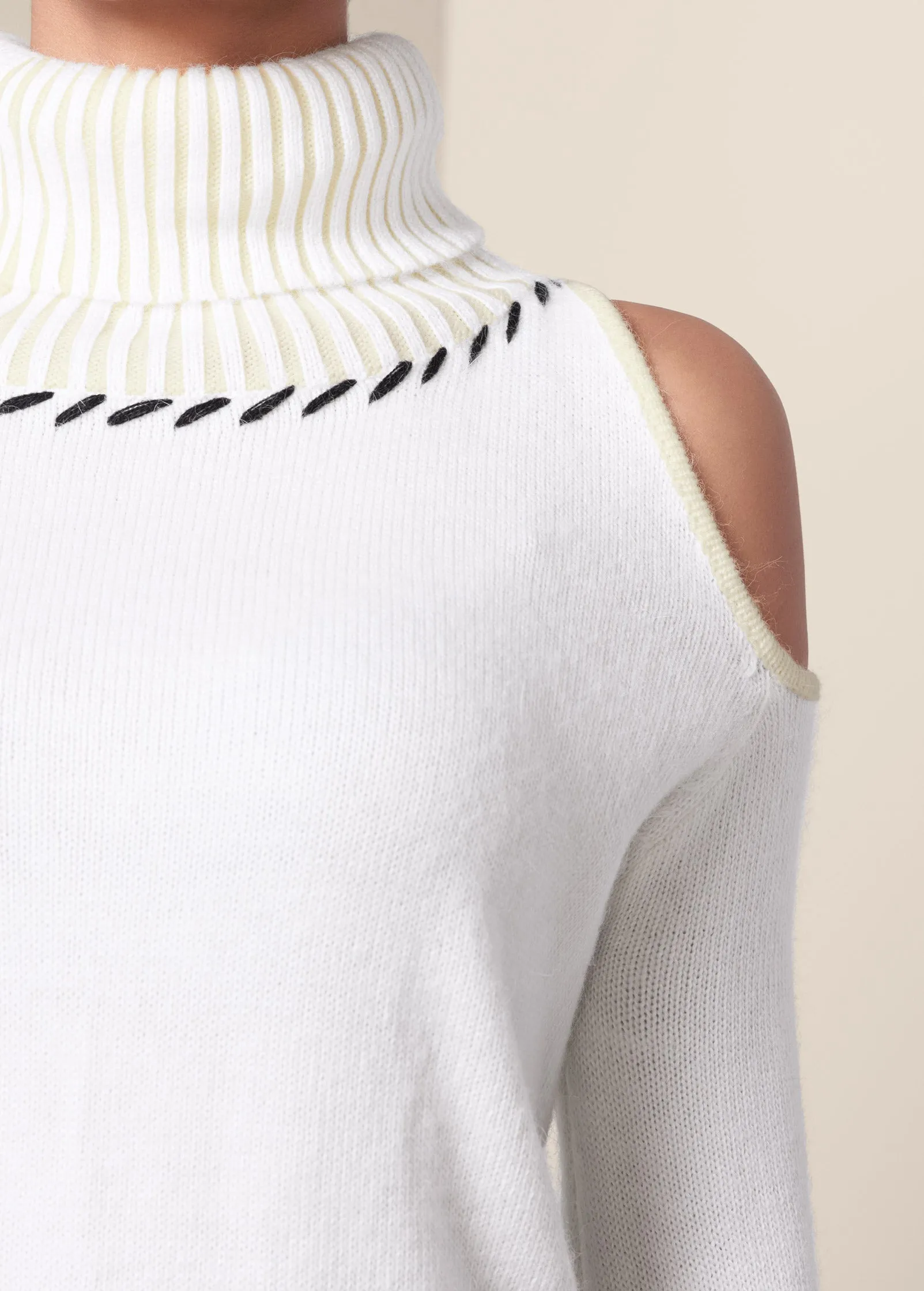 Cold-Shoulder Turtleneck Sweater - White & Black