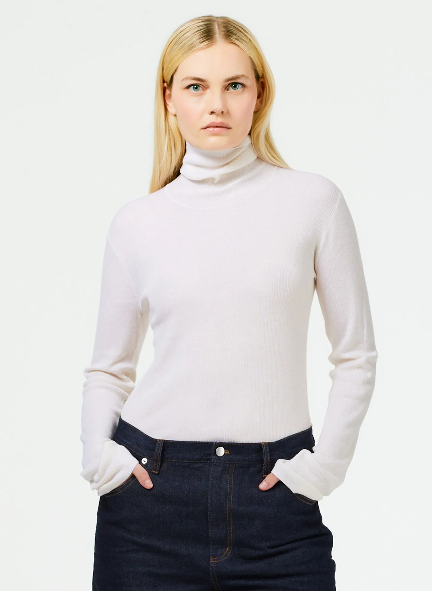Featherweight Ribbed Sweater Turtleneck Pullover
