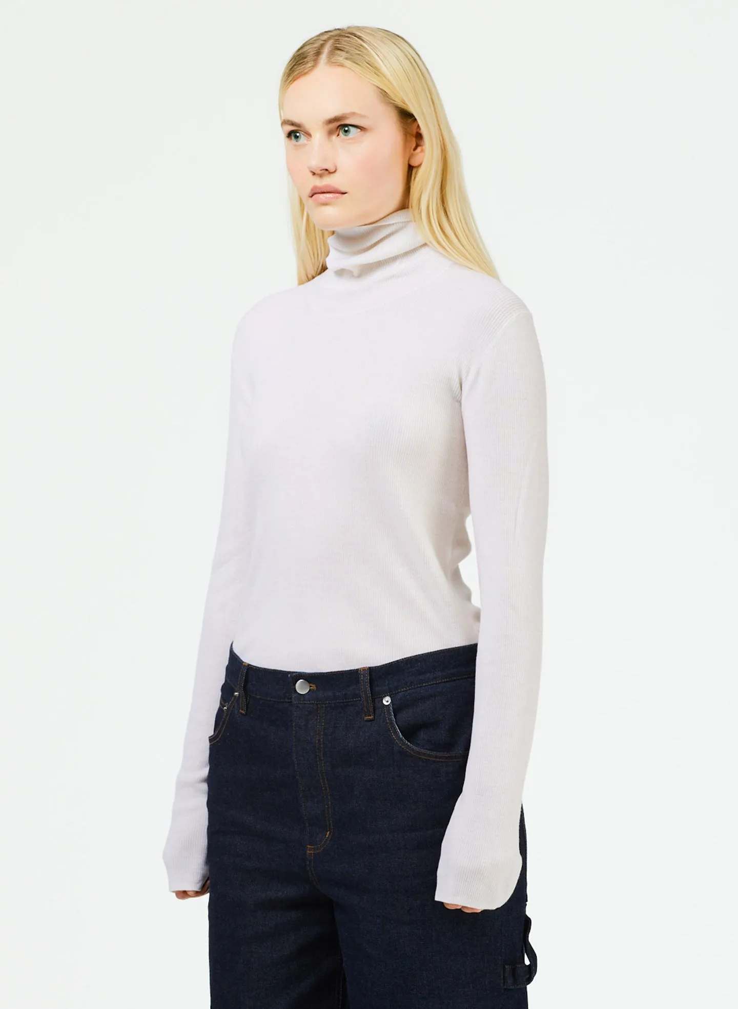 Featherweight Ribbed Sweater Turtleneck Pullover