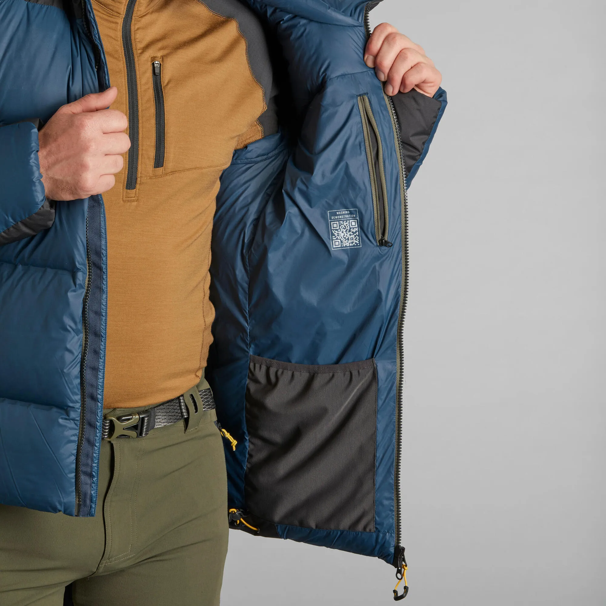 Forclaz Men's MT900 Hooded Down Puffer Jacket