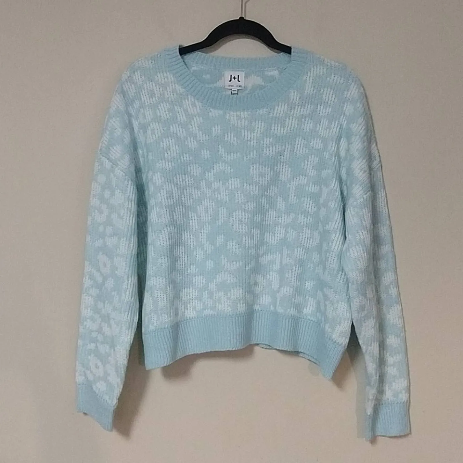 John & Jenn Leopard Print Dolman Sleeve Sweater
