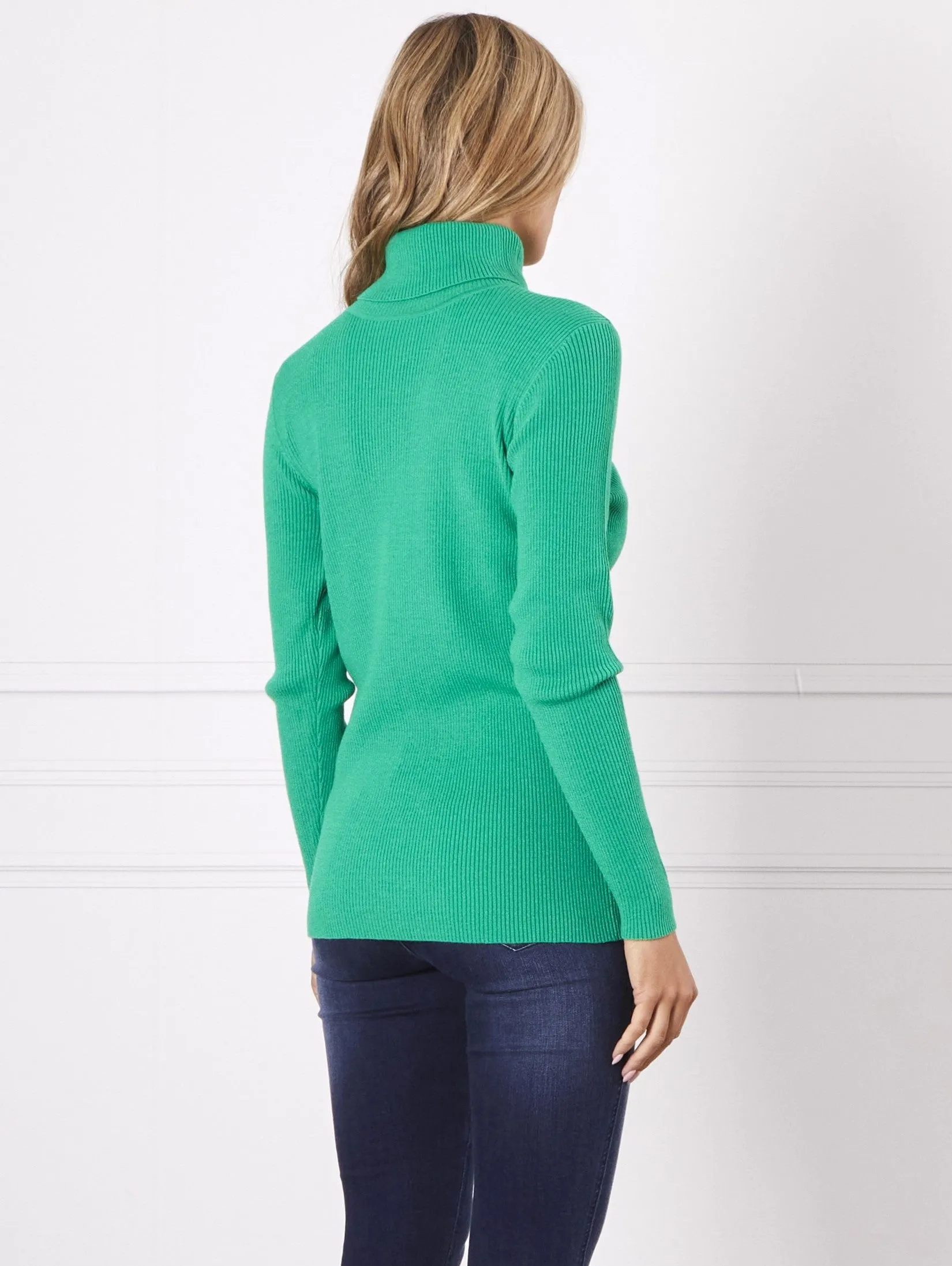 Lia Turtle Neck Jumper - Green