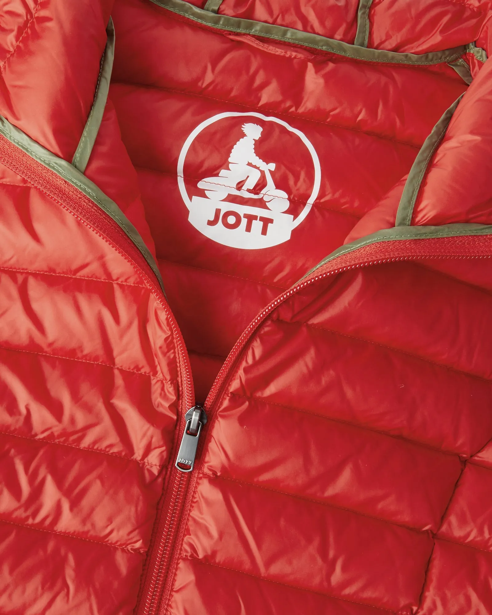 Lightweight hooded down jacket Fire red Cloe
