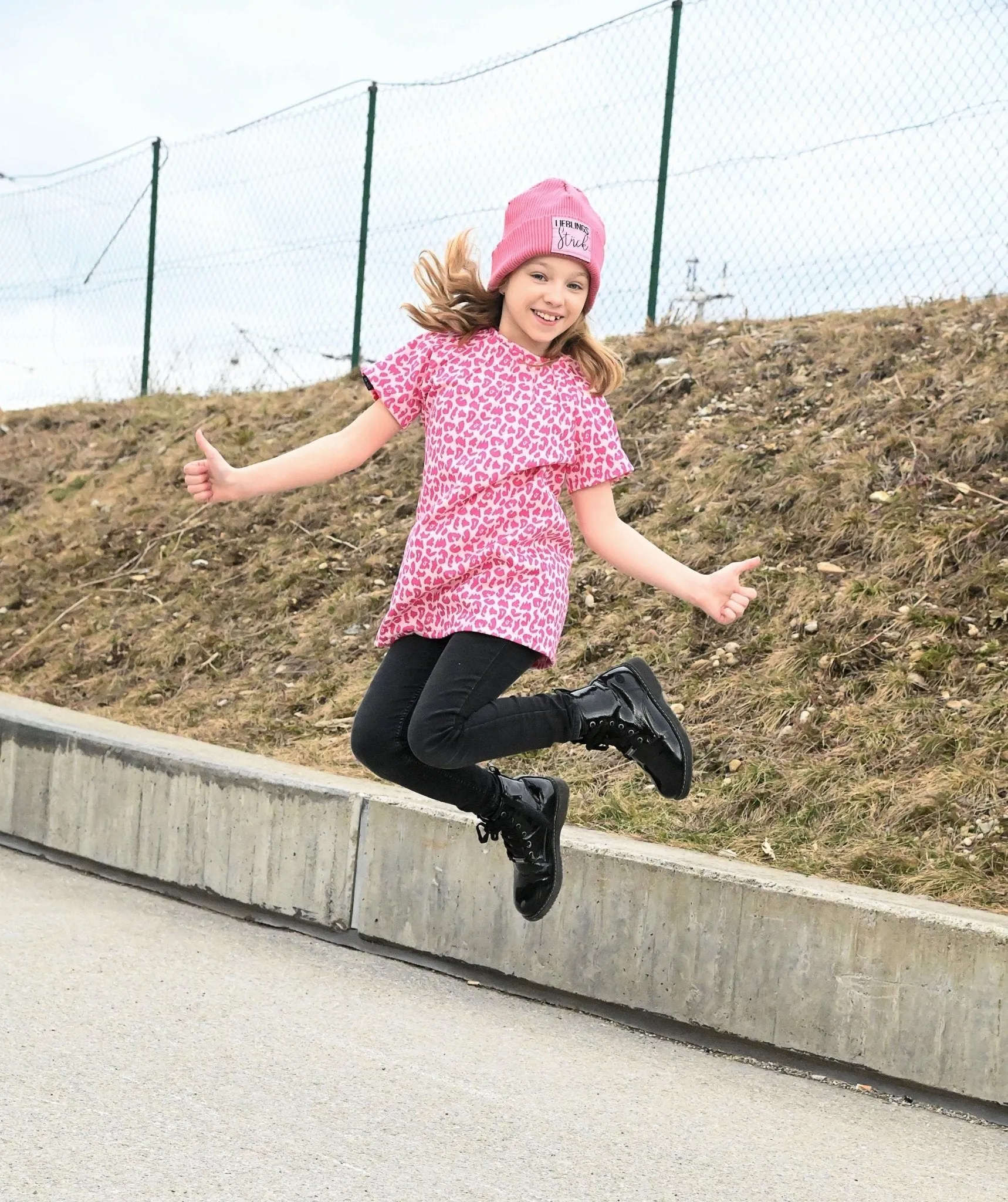 Luna Kids - Pullover mit Biesen (Papierschnittmuster)
