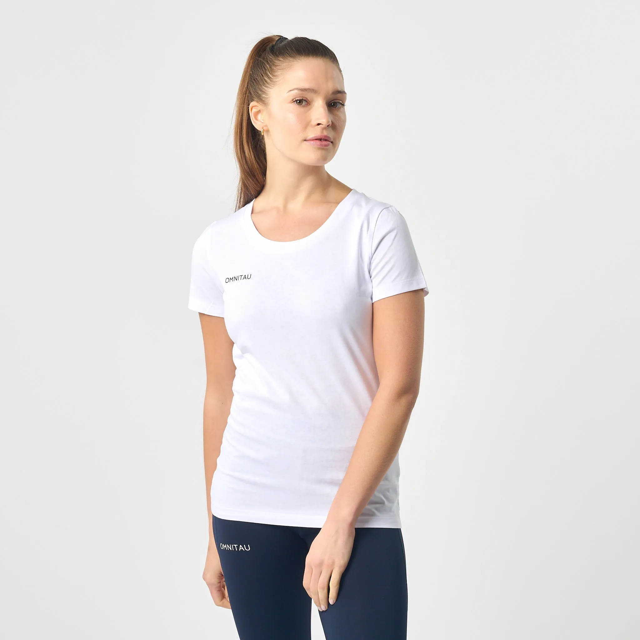 Omnitau Women's Team Sports Organic Cotton T-Shirt - White