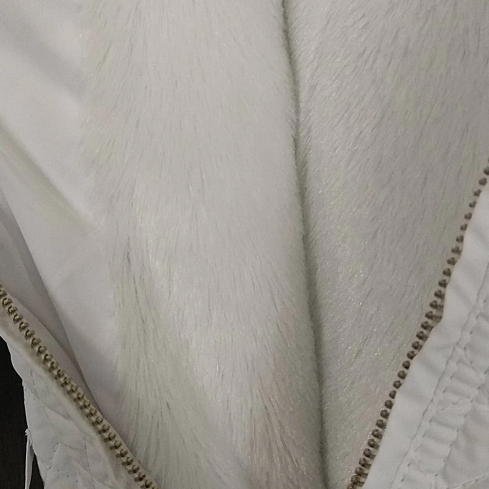 Palomares Sports Quilted Fur Hood Belted Jacket