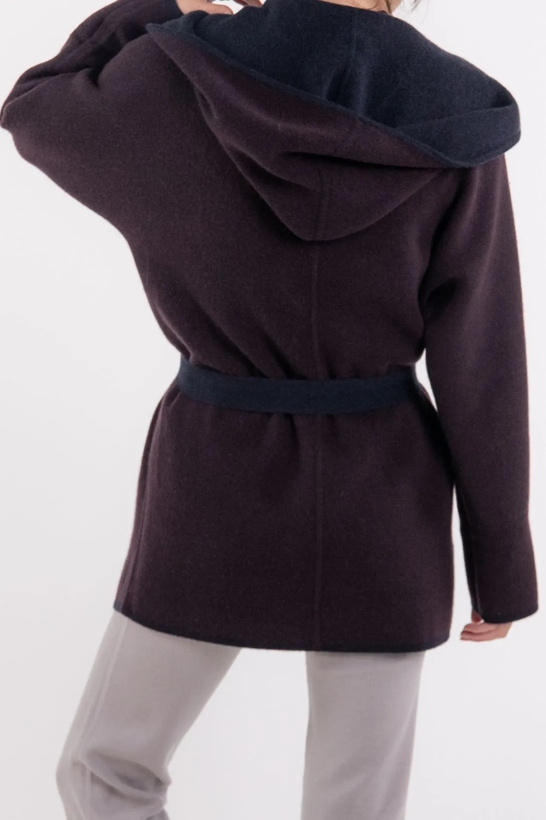 REVERSIBLE HOODED JACKET